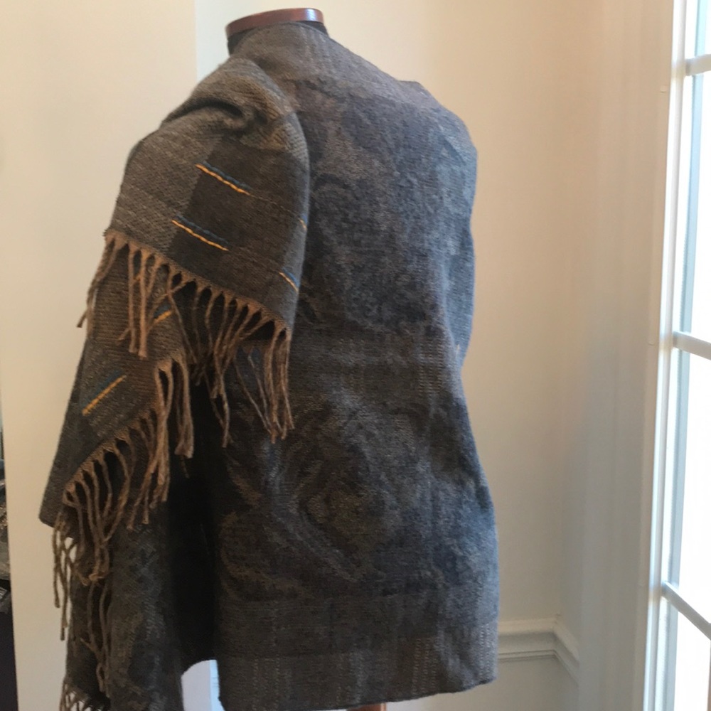 Large Scarf/Wrap - image 4